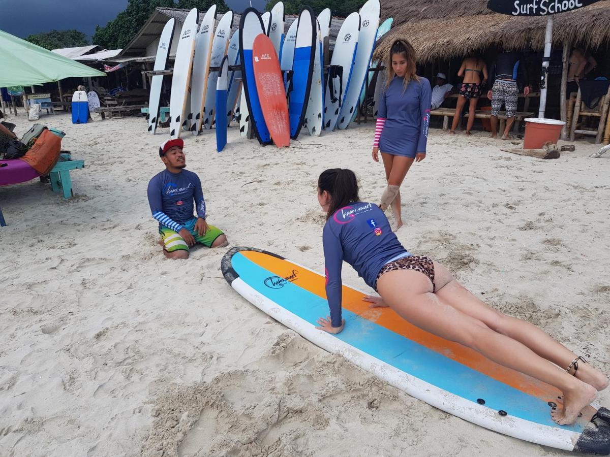 Tropical Sunday Bungalow - Surf And Stay Selong Belanak Ngoại thất bức ảnh