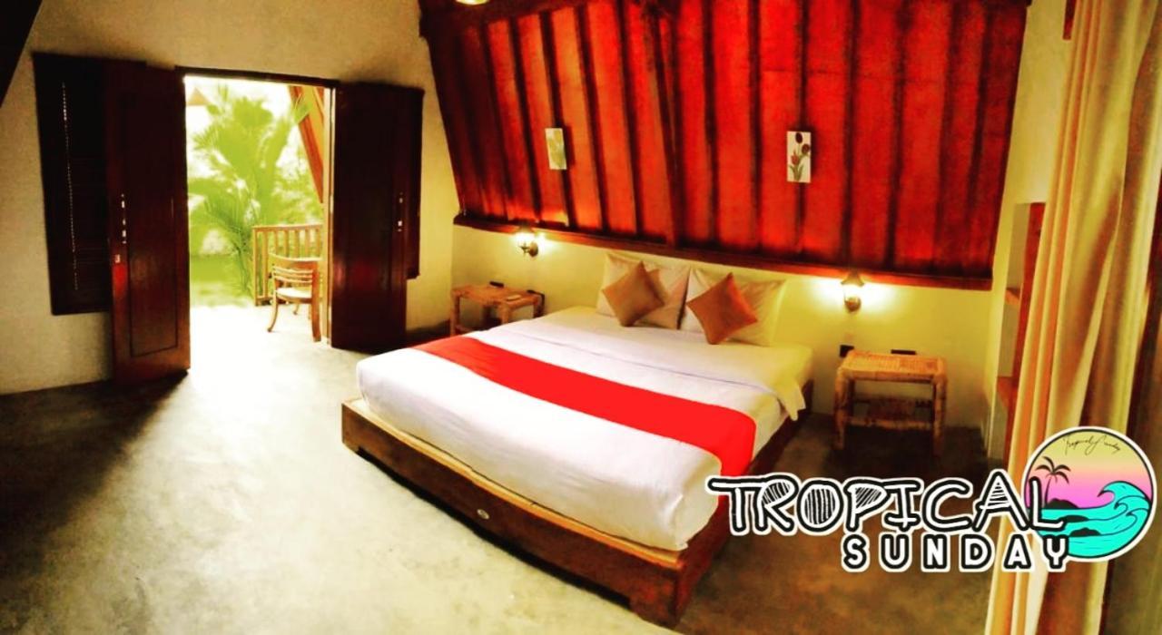 Tropical Sunday Bungalow - Surf And Stay Selong Belanak Ngoại thất bức ảnh