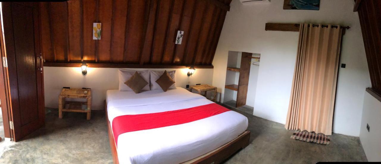 Tropical Sunday Bungalow - Surf And Stay Selong Belanak Ngoại thất bức ảnh